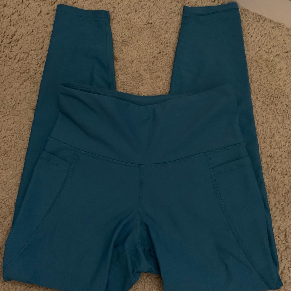 Sky blue athletic leggings